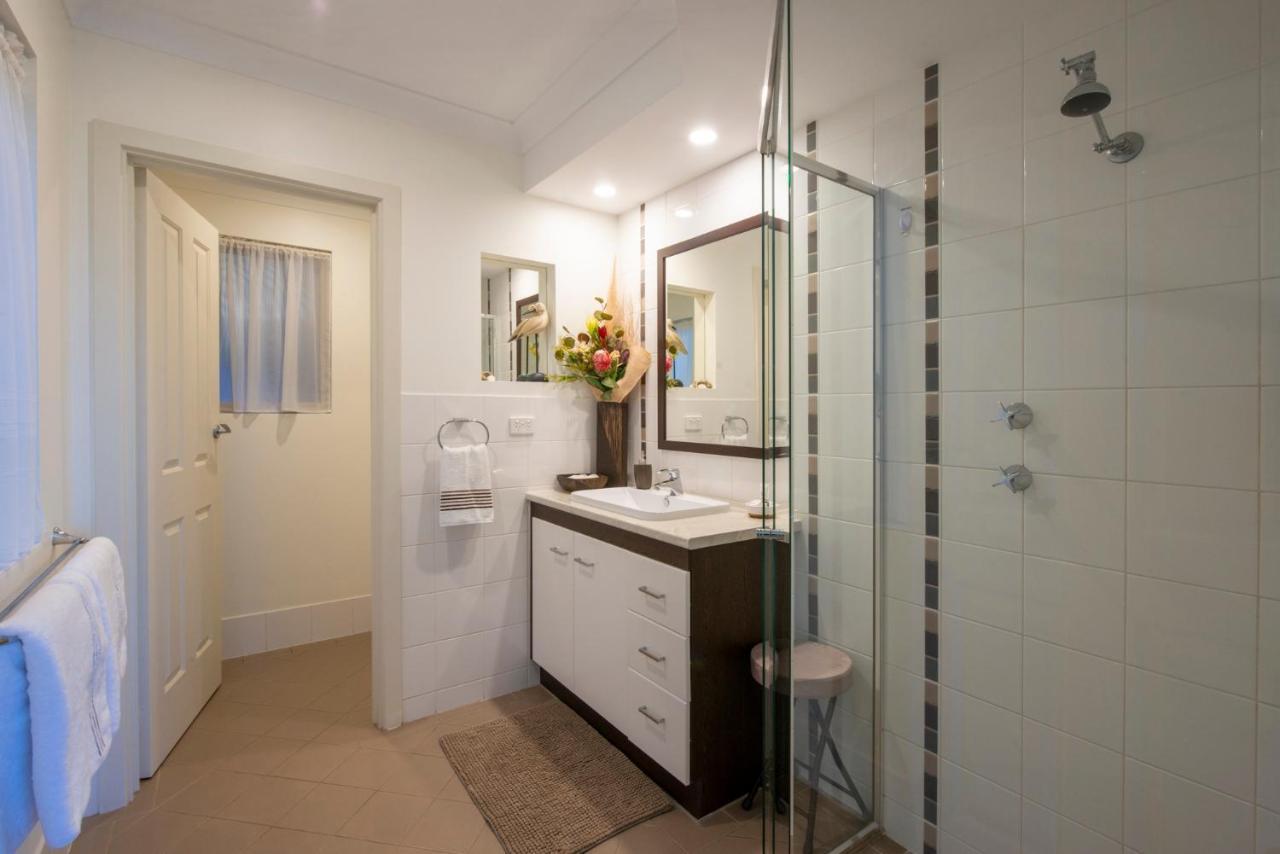 Searenity Holiday Accommodation Emu Bay Экстерьер фото