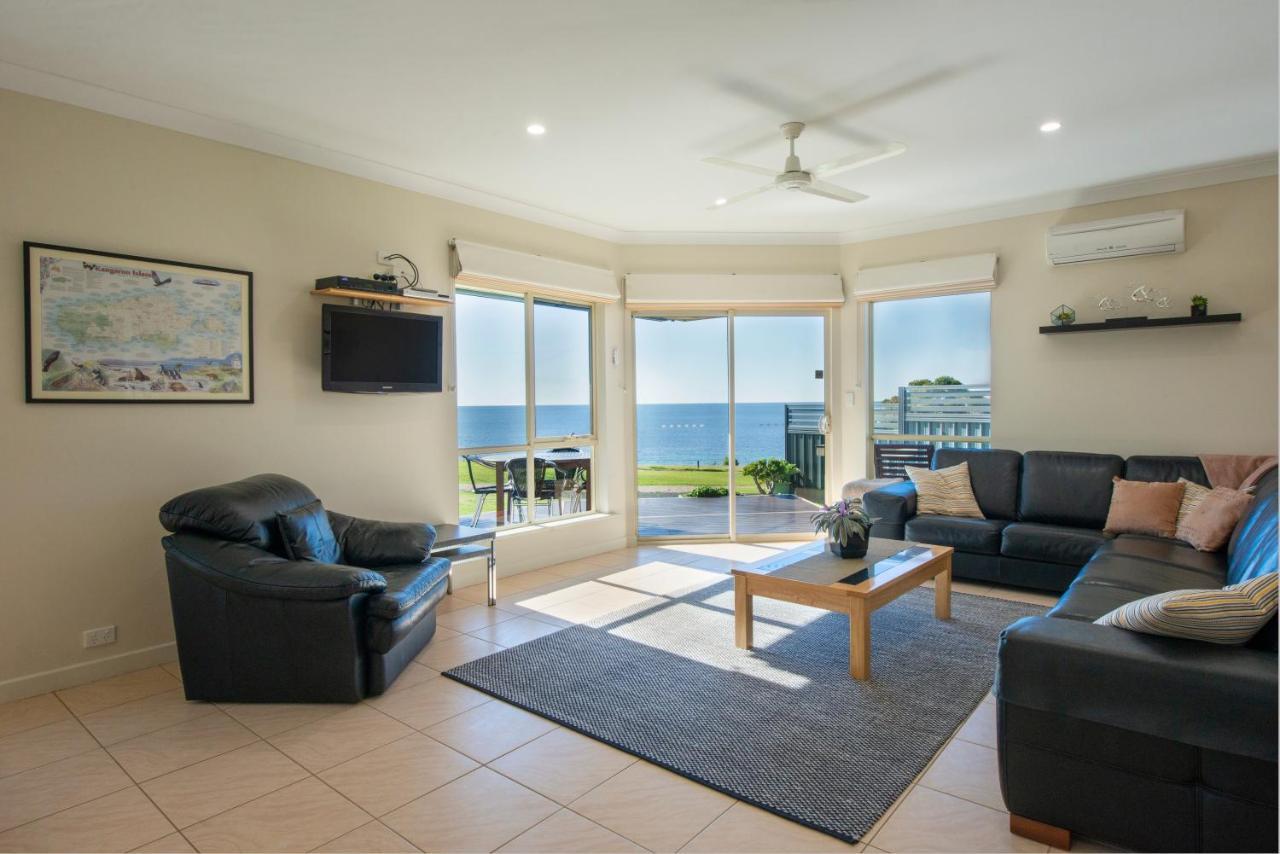 Searenity Holiday Accommodation Emu Bay Экстерьер фото