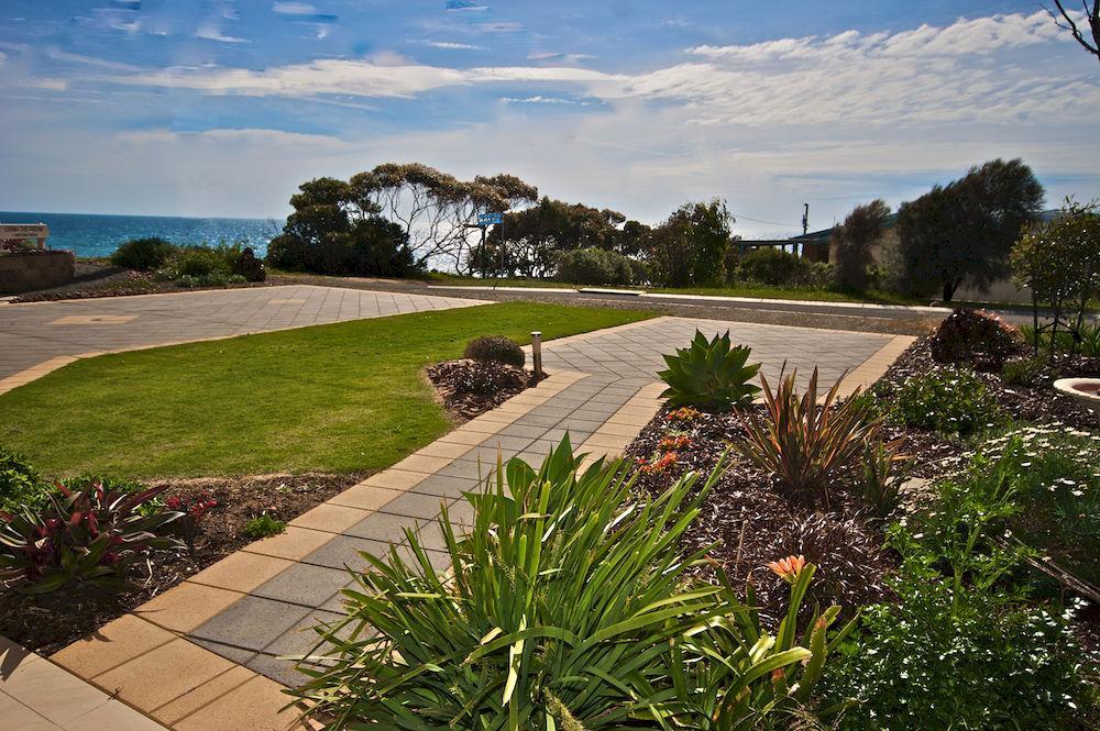 Searenity Holiday Accommodation Emu Bay Экстерьер фото