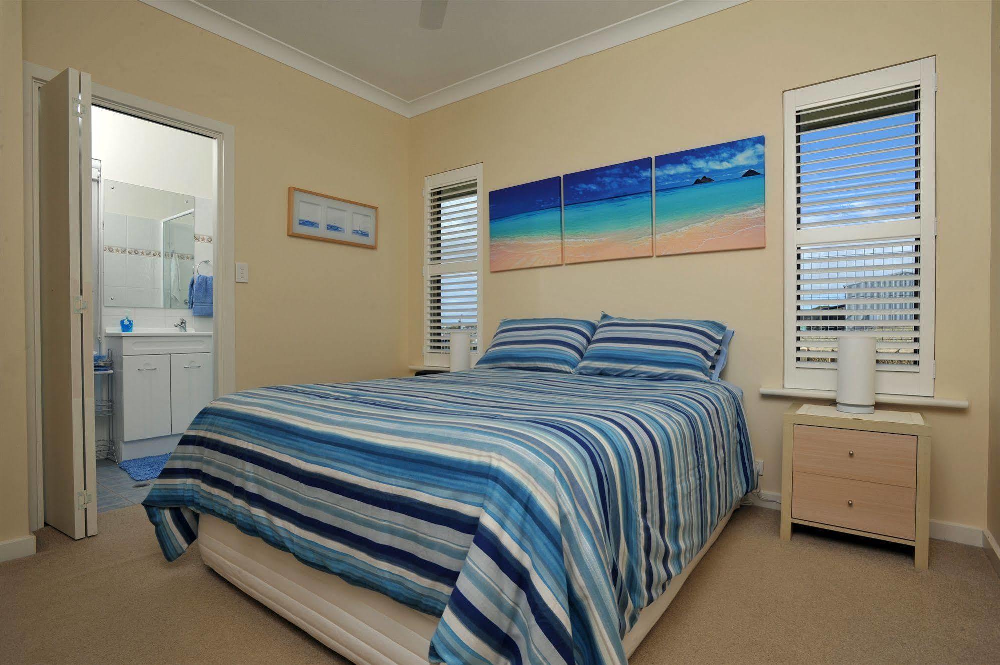 Searenity Holiday Accommodation Emu Bay Экстерьер фото