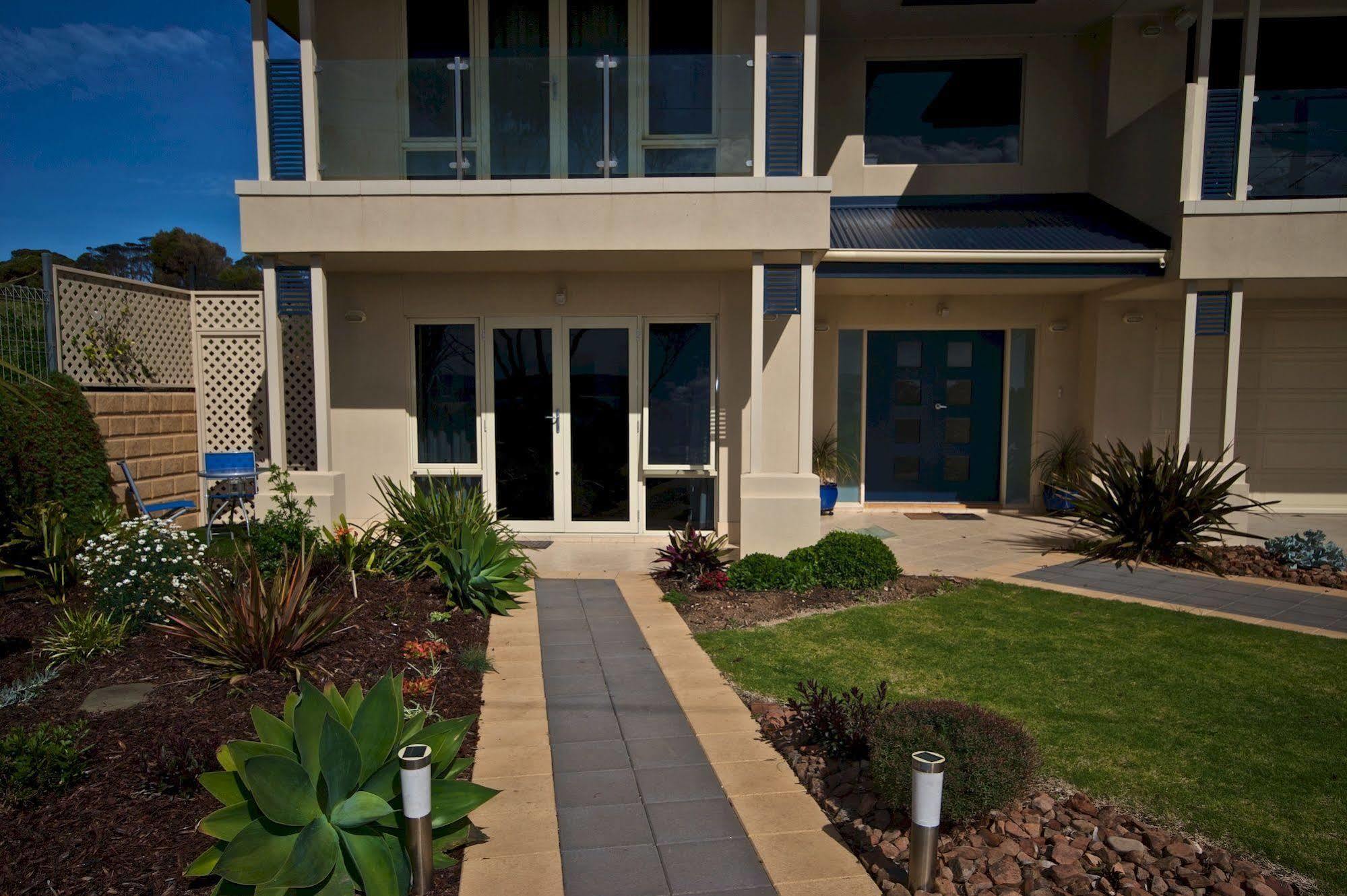 Searenity Holiday Accommodation Emu Bay Экстерьер фото